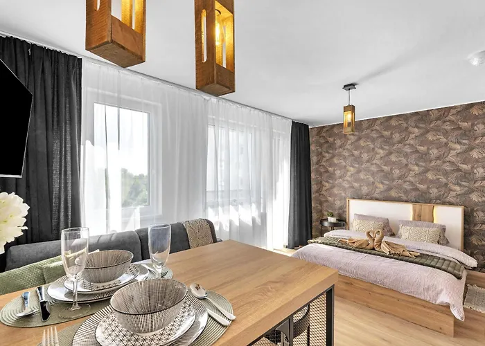 Near Bts Airport アパート